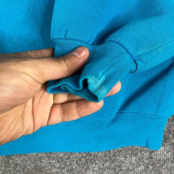 Golden Nugget Sweatshirt Mens Size XL Blue Casino Graphic Crewneck Pullover - Picture 7 of 8